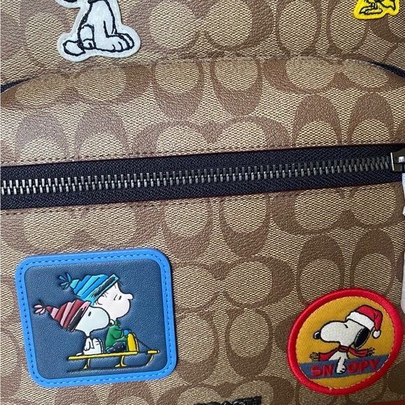 NWT Coach Coach X Peanuts West Backpack In Signature Canvas With Patches - Picture 8 of 8
